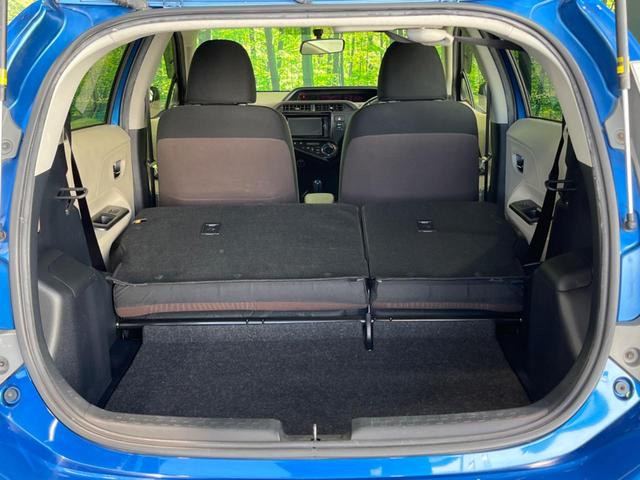 アクア G 純正ナビ バックカメラ ETC スマートキー&プッシュスタート オートエアコン オートライト 禁煙車 電動格納ミラー ドアバイザー 横滑り防止システム 運転席&助手席エアバッグ 衝突安全ボディ(38枚目)