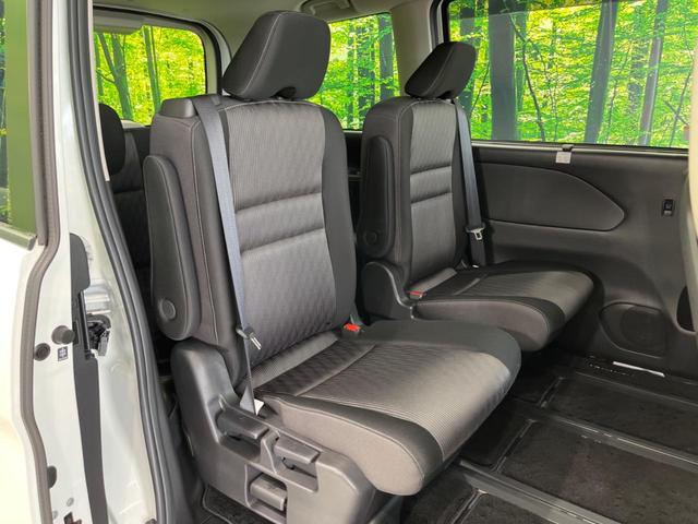 セレナ e-パワー ハイウェイスターV 両側電動スライドドア 純正10型ナビ 全周囲カメラ プロパイロット ブラインドスポットモニター ETC ドラレコ オートマチックハイビーム オートライト LEDヘッドライト 純正15インチAW 禁煙車(9枚目)