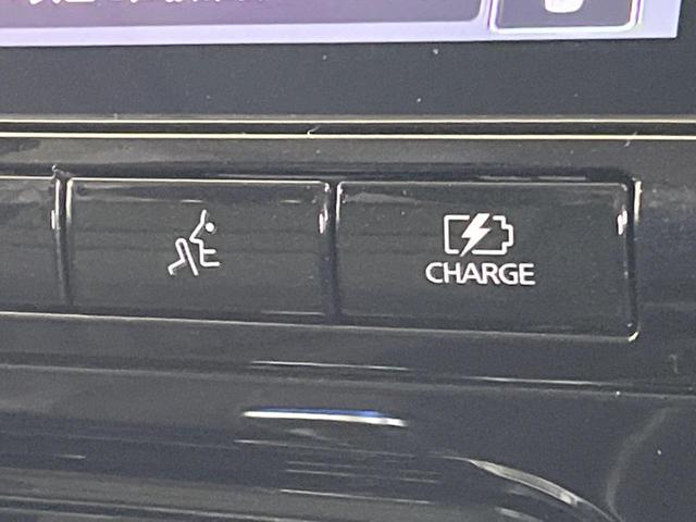 セレナ e-パワー ハイウェイスターV 両側電動スライドドア 純正10型ナビ 全周囲カメラ プロパイロット ブラインドスポットモニター ETC ドラレコ オートマチックハイビーム オートライト LEDヘッドライト 純正15インチAW 禁煙車(39枚目)