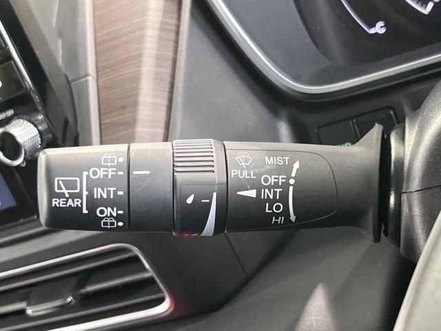 オデッセイ アブソルート・EX フリップダウンモニター 両側電動スライドドア 純正10型ナビ 全周囲カメラ ブラインドスポットモニター シートヒーター アダプティブクルーズコントロール ETC 禁煙車 衝突被害軽減装置(30枚目)