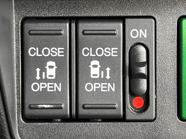 オデッセイ アブソルート・EX フリップダウンモニター 両側電動スライドドア 純正10型ナビ 全周囲カメラ ブラインドスポットモニター シートヒーター アダプティブクルーズコントロール ETC 禁煙車 衝突被害軽減装置(39枚目)