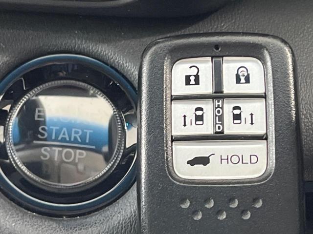 オデッセイ アブソルート・EX フリップダウンモニター 両側電動スライドドア 純正10型ナビ 全周囲カメラ ブラインドスポットモニター シートヒーター アダプティブクルーズコントロール ETC 禁煙車 衝突被害軽減装置(46枚目)