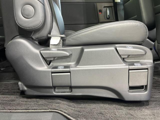 オデッセイ アブソルート・EX フリップダウンモニター 両側電動スライドドア 純正10型ナビ 全周囲カメラ ブラインドスポットモニター シートヒーター アダプティブクルーズコントロール ETC 禁煙車 衝突被害軽減装置(47枚目)