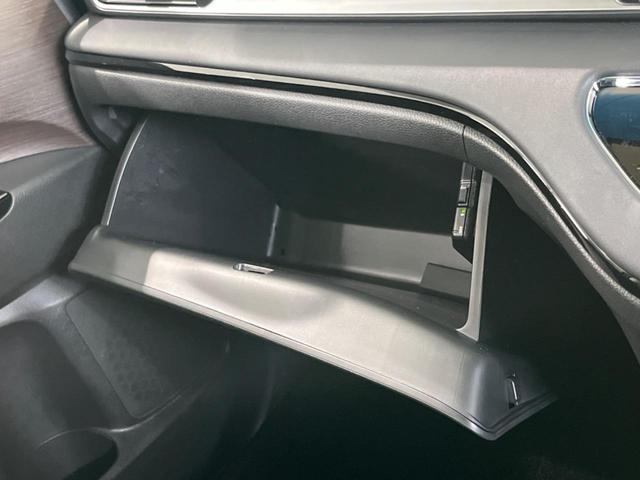 オデッセイ アブソルート・EX フリップダウンモニター 両側電動スライドドア 純正10型ナビ 全周囲カメラ ブラインドスポットモニター シートヒーター アダプティブクルーズコントロール ETC 禁煙車 衝突被害軽減装置(54枚目)