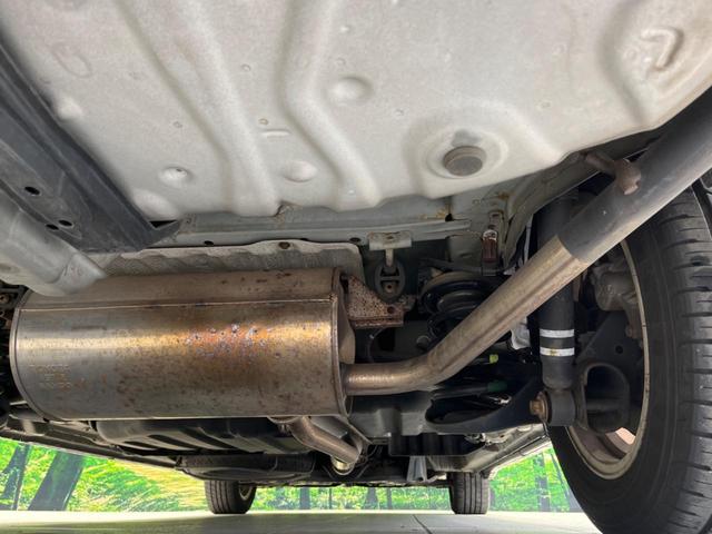 ヴォクシー ZS 煌II 両側電動ドア 純正ナビ バックカメラ スマートキー&プッシュスタート ETC オートエアコン オートライト HIDヘッドライト 純正16インチAW 禁煙車 ドアバイザー 電動格納ミラー(22枚目)