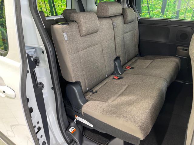 シエンタ ハイブリッドZ 両側電動スライドドア 純正10型ナビ 全周囲カメラ ブラインドスポットモニター レーダクルーズコントロール ETC スマートキー&プッシュスタート オートマチックハイビーム 禁煙車 衝突被害軽減装置(9枚目)