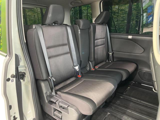 セレナ ハイウェイスター Vセレクション フリップダウンモニター 両側電動スライドドア 純正8型ナビ 全周囲カメラ Bluetooth プロパイロット ETC アイドリングストップ 純正16インチAW 禁煙車 衝突被害軽減装置(9枚目)