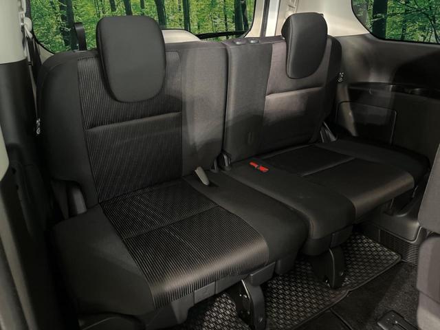 セレナ ハイウェイスター Vセレクション フリップダウンモニター 両側電動スライドドア 純正8型ナビ 全周囲カメラ Bluetooth プロパイロット ETC アイドリングストップ 純正16インチAW 禁煙車 衝突被害軽減装置(10枚目)