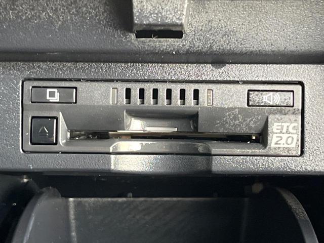 アルファード 2.5S Aパッケージ タイプブラック ムーンルーフ フリップダウンモニター 両側電動スライド 純正10インチナビ レーダークルーズ 衝突軽減装置 禁煙車 合皮シート バックカメラ ドラレコ ETC LEDヘッド オートマチックハイビーム(32枚目)