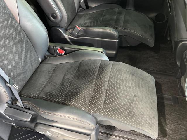 アルファード 2.5S Aパッケージ タイプブラック ムーンルーフ フリップダウンモニター 両側電動スライド 純正10インチナビ レーダークルーズ 衝突軽減装置 禁煙車 合皮シート バックカメラ ドラレコ ETC LEDヘッド オートマチックハイビーム(40枚目)