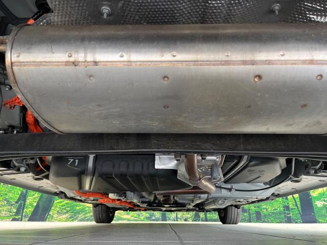 シエンタ ハイブリッドZ 両側電動スライドドア 純正10.5型ナビ 全周囲カメラ シートヒーター ブラインドスポットモニター レーダクルーズコントロール オートマチックハイビーム 純正15インチAW 禁煙車 衝突被害軽減装置(19枚目)