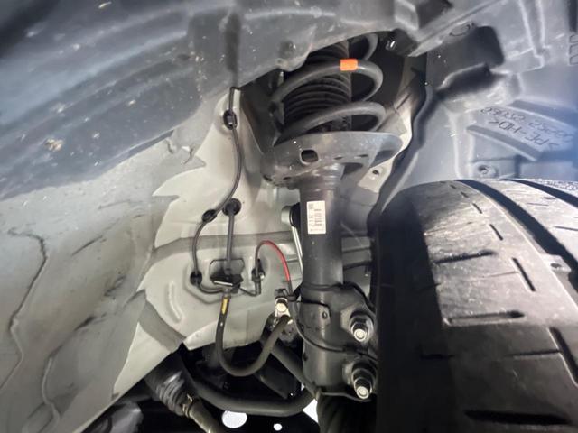 シエンタ ハイブリッドZ 両側電動スライドドア 純正10.5型ナビ 全周囲カメラ シートヒーター ブラインドスポットモニター レーダクルーズコントロール オートマチックハイビーム 純正15インチAW 禁煙車 衝突被害軽減装置(20枚目)