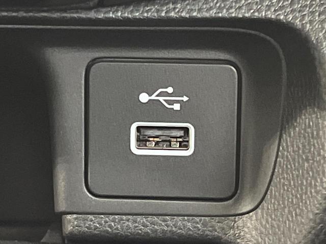 ヴェゼル e:HEV Z 純正9型ナビ バックカメラ ハンズフリー機能付きパワーバックドア アダプティブクルーズコントロール シートヒーター ETC オートマチックハイビーム 純正18インチAW 禁煙車 衝突被害軽減装置(42枚目)