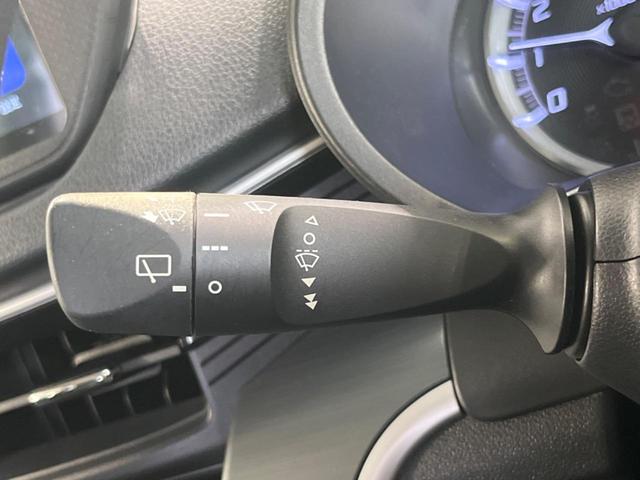 ステラ カスタムR スマートアシスト ディスプレイオーディオ バックカメラ ETC ドラレコ スマートキー&プッシュスタート アイドリングストップ オートエアコン オートライト LEDヘッドライト 横滑り防止システム ドアバイザー(29枚目)