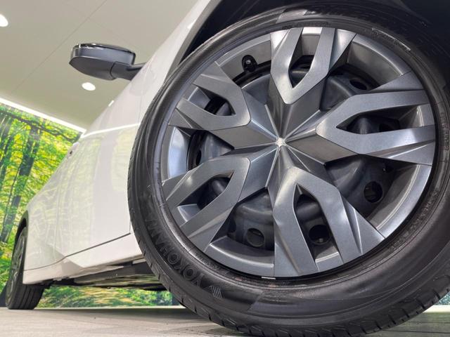 プリウス X 純正ディスプレイオーディオ 衝突軽減装置 レーダークルーズコントロール バックカメラ フルセグTV 100V電源 ETC2.0 電動パーキングブレーキ LEDヘッドライト オートエアコン(13枚目)