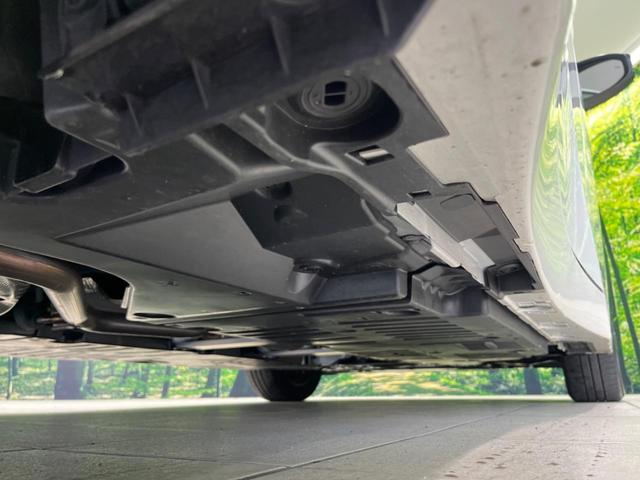 プリウス X 純正ディスプレイオーディオ 衝突軽減装置 レーダークルーズコントロール バックカメラ フルセグTV 100V電源 ETC2.0 電動パーキングブレーキ LEDヘッドライト オートエアコン(22枚目)