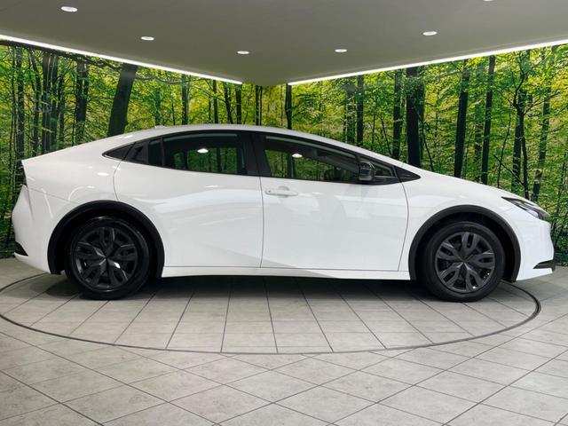 プリウス X 純正ディスプレイオーディオ 衝突軽減装置 レーダークルーズコントロール バックカメラ フルセグTV 100V電源 ETC2.0 電動パーキングブレーキ LEDヘッドライト オートエアコン(49枚目)