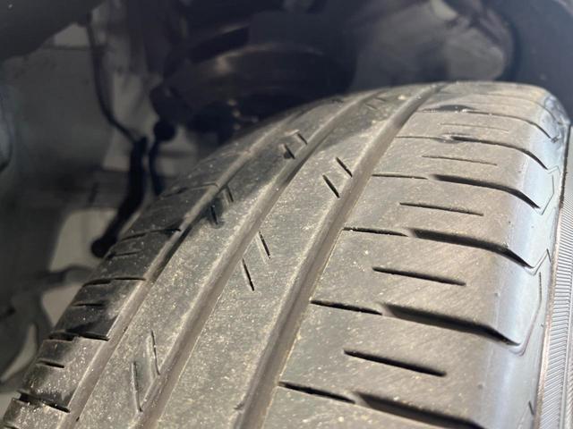 プリウス X 純正ディスプレイオーディオ 衝突軽減装置 レーダークルーズコントロール バックカメラ フルセグTV 100V電源 ETC2.0 電動パーキングブレーキ LEDヘッドライト オートエアコン(52枚目)