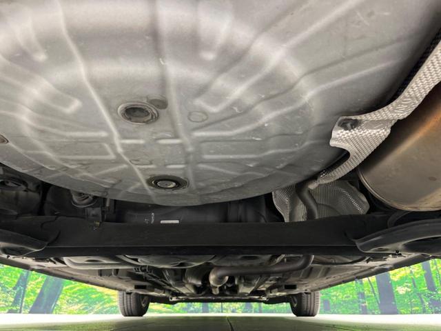 ノート ｅ－パワー　Ｘ　モード・プレミア　純正ナビ　全周囲カメラ　レーダクルーズコントロール　ＥＴＣ　スマートキー＆プッシュスタート　オートエアコン　オートマチックハイビーム　オートライト　ＬＥＤヘッドライト　禁煙車　衝突被害軽減装置（19枚目）