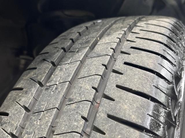 ノート ｅ－パワー　Ｘ　モード・プレミア　純正ナビ　全周囲カメラ　レーダクルーズコントロール　ＥＴＣ　スマートキー＆プッシュスタート　オートエアコン　オートマチックハイビーム　オートライト　ＬＥＤヘッドライト　禁煙車　衝突被害軽減装置（52枚目）