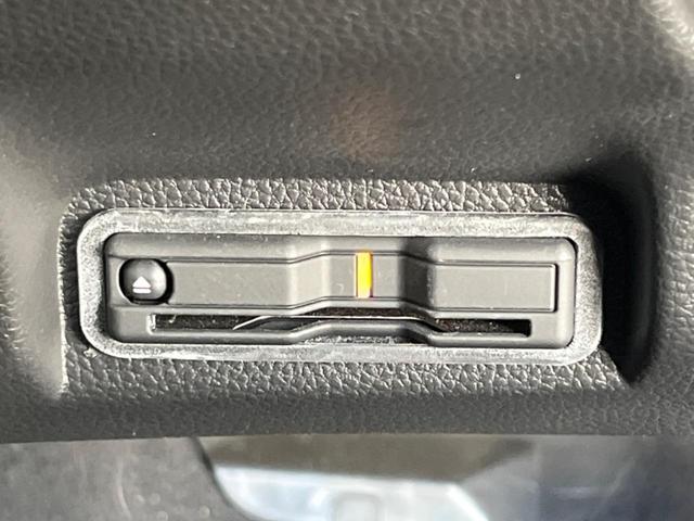 ヴェゼル e:HEV Z 純正9型ナビ 衝突軽減装置 アダプティブクルーズコントロール 電動リヤゲート 禁煙車 バックカメラ BSM LEDヘッド&フォグ ETC パドルシフト 電動パーキングブレーキ 純正18インチAW(30枚目)