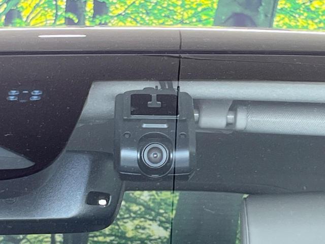 ヴェゼル e:HEV Z 純正9型ナビ 衝突軽減装置 アダプティブクルーズコントロール 電動リヤゲート 禁煙車 バックカメラ BSM LEDヘッド&フォグ ETC パドルシフト 電動パーキングブレーキ 純正18インチAW(41枚目)