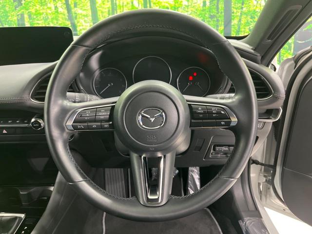 MAZDA3ファストバック 15Sツーリング 純正10.25ナビ 全周囲カメラ 衝突被害軽減システム レーダークルーズ 禁煙車 コーナーセンサー ドラレコ ETC スマートキー LEDヘッドライト オートハイビーム 車線逸脱警報 純正18AW(11枚目)