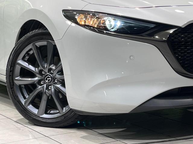 MAZDA3ファストバック 15Sツーリング 純正10.25ナビ 全周囲カメラ 衝突被害軽減システム レーダークルーズ 禁煙車 コーナーセンサー ドラレコ ETC スマートキー LEDヘッドライト オートハイビーム 車線逸脱警報 純正18AW(12枚目)