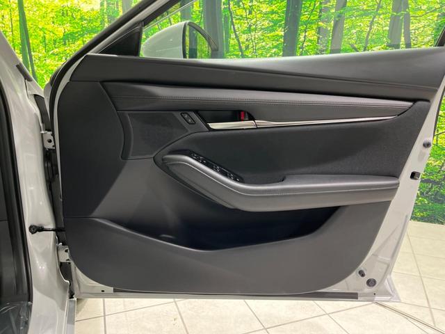 MAZDA3ファストバック 15Sツーリング 純正10.25ナビ 全周囲カメラ 衝突被害軽減システム レーダークルーズ 禁煙車 コーナーセンサー ドラレコ ETC スマートキー LEDヘッドライト オートハイビーム 車線逸脱警報 純正18AW(35枚目)