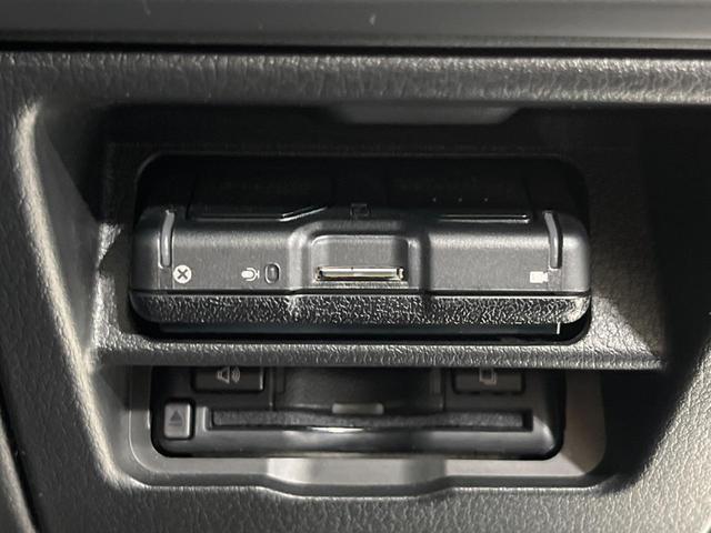 MAZDA3ファストバック 15Sツーリング 純正10.25ナビ 全周囲カメラ 衝突被害軽減システム レーダークルーズ 禁煙車 コーナーセンサー ドラレコ ETC スマートキー LEDヘッドライト オートハイビーム 車線逸脱警報 純正18AW(39枚目)