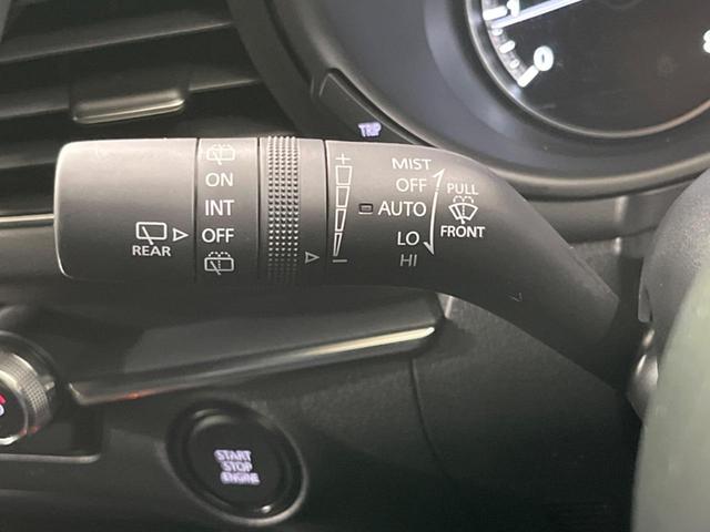 MAZDA3ファストバック 15Sツーリング 純正10.25ナビ 全周囲カメラ 衝突被害軽減システム レーダークルーズ 禁煙車 コーナーセンサー ドラレコ ETC スマートキー LEDヘッドライト オートハイビーム 車線逸脱警報 純正18AW(52枚目)