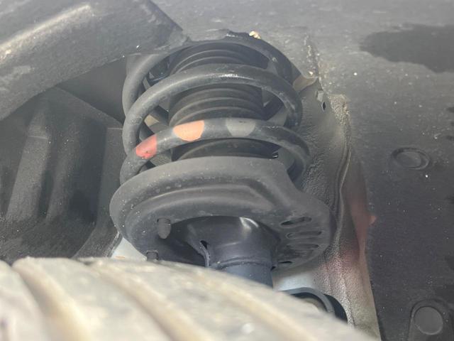 フィット RS 純正9型ナビ 衝突軽減装置 アダプティブクルーズコントロール 禁煙車 バックカメラ LEDヘッドライト ETC 純正16インチAW プッシュスタート&スマートキー 電動パーキングブレーキ(20枚目)