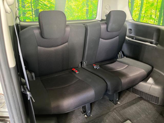 セレナ ハイウェイスター　純正ナビ　両側電動スライドドア　クルーズコントロール　バックカメラ　禁煙車　オートエアコン　ＥＴＣ　プッシュスタート＆スマートキー　純正１６インチＡＷ　電動格納ドアミラー（10枚目）