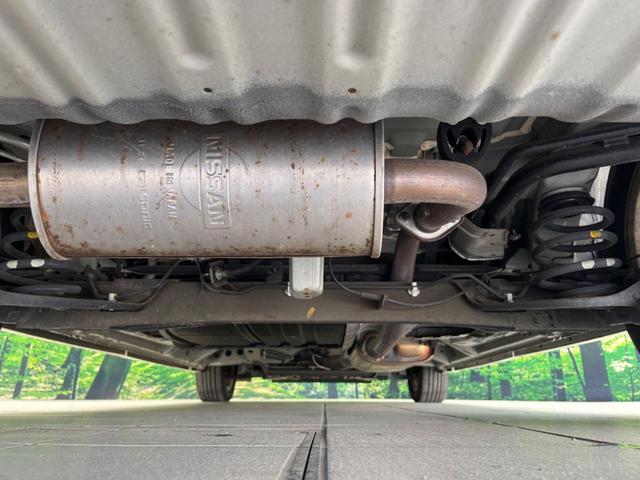 セレナ ハイウェイスター　純正ナビ　両側電動スライドドア　クルーズコントロール　バックカメラ　禁煙車　オートエアコン　ＥＴＣ　プッシュスタート＆スマートキー　純正１６インチＡＷ　電動格納ドアミラー（19枚目）