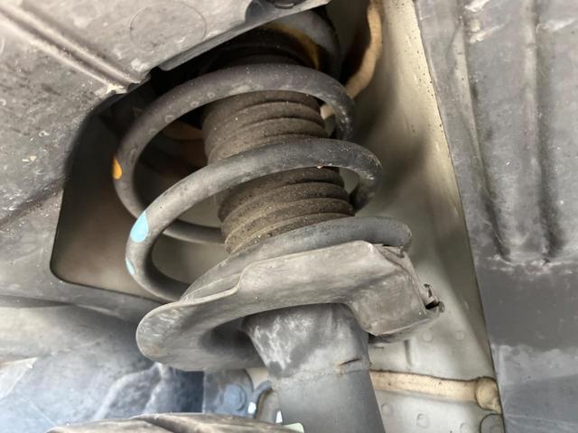 セレナ ハイウェイスター　純正ナビ　両側電動スライドドア　クルーズコントロール　バックカメラ　禁煙車　オートエアコン　ＥＴＣ　プッシュスタート＆スマートキー　純正１６インチＡＷ　電動格納ドアミラー（52枚目）