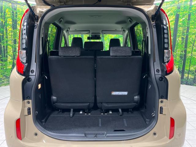 シエンタ ハイブリッドＺ　純正１０．５インチナビ　両側電動スライドドア　全周囲カメラ　衝突被害軽減システム　レーダークルーズ　禁煙車　ドラレコ　ＥＴＣ　コーナーセンサー　スマートキー　ＬＥＤヘッド　オートマチックハイビーム（11枚目）