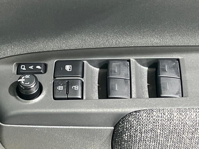 シエンタ ハイブリッドＺ　純正１０．５インチナビ　両側電動スライドドア　全周囲カメラ　衝突被害軽減システム　レーダークルーズ　禁煙車　ドラレコ　ＥＴＣ　コーナーセンサー　スマートキー　ＬＥＤヘッド　オートマチックハイビーム（41枚目）