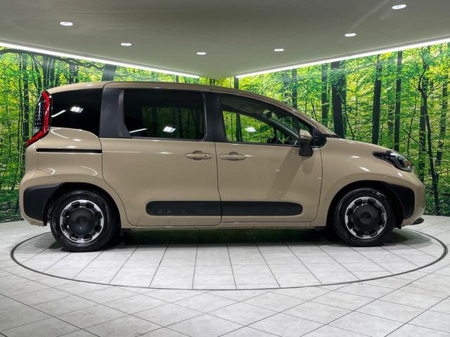 シエンタ ハイブリッドＺ　純正１０．５インチナビ　両側電動スライドドア　全周囲カメラ　衝突被害軽減システム　レーダークルーズ　禁煙車　ドラレコ　ＥＴＣ　コーナーセンサー　スマートキー　ＬＥＤヘッド　オートマチックハイビーム（54枚目）