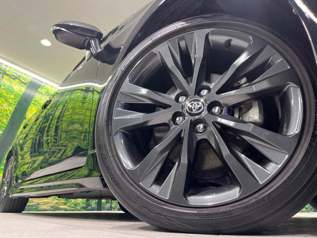 カローラツーリング ハイブリッド　ダブルバイビー　モデリスタフルエアロ　純正１０．５型ナビ　衝突軽減装置　レーダークルーズ　禁煙車　バックカメラ　ＥＴＣ　シートヒーター　スマートキー　ＬＥＤヘッド　オートハイビーム　ＢＳＭ　ステアリングヒーター（12枚目）