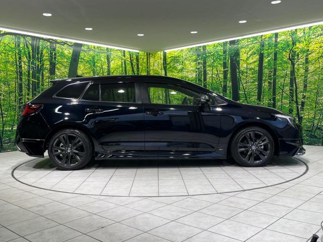 カローラツーリング ハイブリッド　ダブルバイビー　モデリスタフルエアロ　純正１０．５型ナビ　衝突軽減装置　レーダークルーズ　禁煙車　バックカメラ　ＥＴＣ　シートヒーター　スマートキー　ＬＥＤヘッド　オートハイビーム　ＢＳＭ　ステアリングヒーター（56枚目）