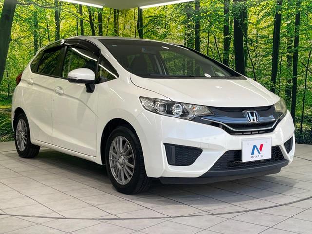 フィット １３Ｇ・Ｌパッケージ　純正８型ナビ　バックカメラ　禁煙車　スマートキー　ＬＥＤヘッド　ＥＴＣ　オートライト　オートエアコン　Ｂｌｕｅｔｏｏｔｈ再生　ＣＤ／ＤＶＤ再生　フルセグ　アイドリングストップ　横滑り防止（15枚目）