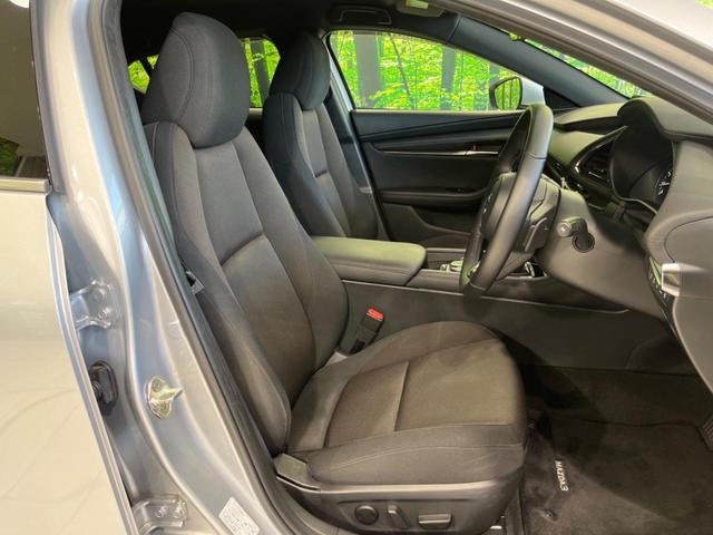 MAZDA3ファストバック 20Sプロアクティブ ツーリングセレクション 純正8.8型ナビ 衝突軽減装置 レーダークルーズ 全周囲カメラ 禁煙車 シートヒーター CD/DVD再生 パドルシフト LEDヘッドライト 純正18インチAW ETC プッシュスタート&スマートキー(8枚目)
