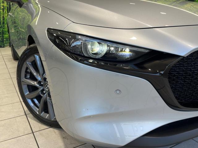 MAZDA3ファストバック 20Sプロアクティブ ツーリングセレクション 純正8.8型ナビ 衝突軽減装置 レーダークルーズ 全周囲カメラ 禁煙車 シートヒーター CD/DVD再生 パドルシフト LEDヘッドライト 純正18インチAW ETC プッシュスタート&スマートキー(12枚目)
