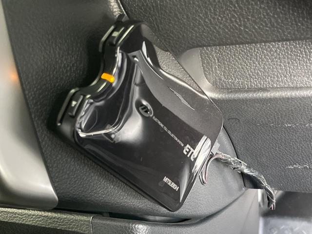 エクストレイル 20Stt クルーズコントロール スマートキー 4WD ETC 禁煙車 ドライブレコーダー 横滑り防止装置 ルーフレール 純正16インチスチールホイール オーディオ パワーウィンドウ(5枚目)