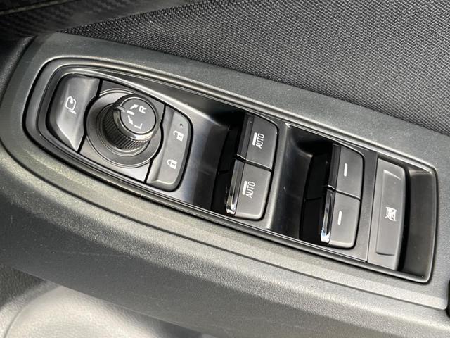 インプレッサスポーツ １．６ｉ－Ｌアイサイト　純正８型ナビ　衝突軽減装置　アダプティブクルーズ　バックカメラ　禁煙車　Ｂｌｕｅｔｏｏｔｈ接続　ＢＳＭ　ＬＥＤヘッド＆フォグ　アイドリングストップ　パドルシフト　電動パーキングブレーキ（34枚目）