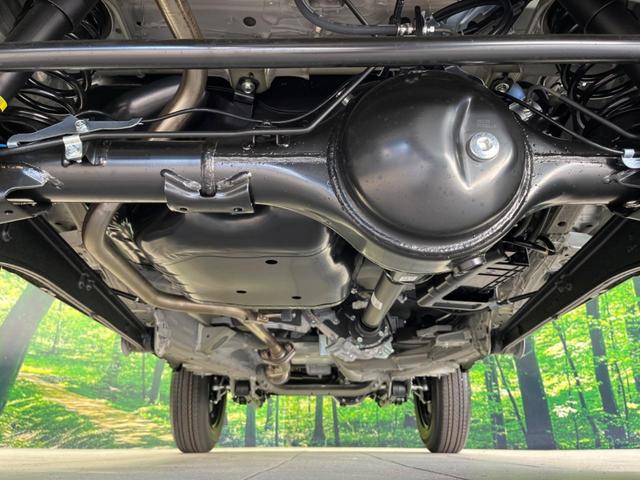 ジムニー XG 届出済未使用車 衝突被害軽減システム ダウンヒルアシスト アイドリングストップ エアコン キーレスエントリー オートライト 車線逸脱警報 ヘッドライトレベライザー 盗難防止システム エアバッグ ABS(19枚目)