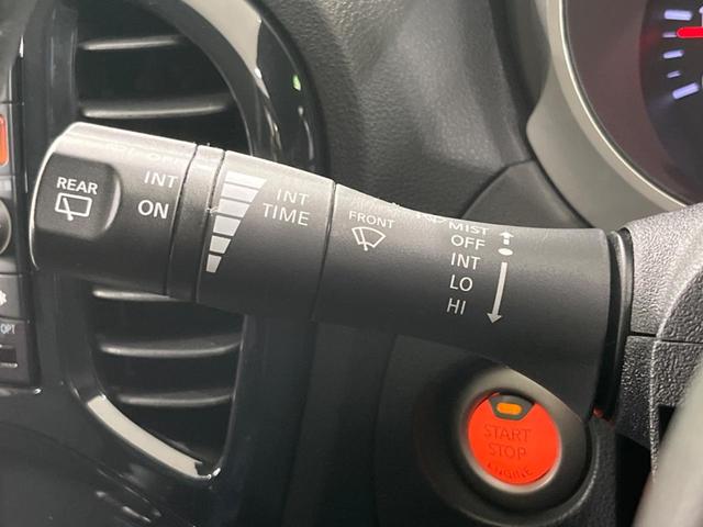 ジューク 15RX タイプV 純正ナビ バックカメラ スマートキー&プッシュスタート オートエアコン ETC オートエアコン オートライト LEDヘッドライト 禁煙車 純正17インチAW ドアバイザー 盗難防止システム(33枚目)