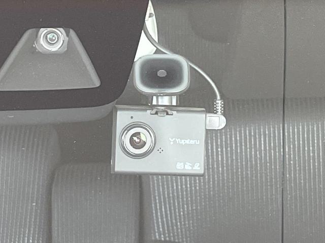 ステラ カスタムＲ　スマートアシスト　純正ナビ　シートヒーター　衝突被害軽減システム　オートマチックハイビーム　ＬＥＤヘッド＆フォグ　ＥＴＣ　Ｂｌｕｅｔｏｏｔｈ　ドラレコ　バックカメラ　純正１４インチＡＷ　禁煙車　スマートキー（24枚目）