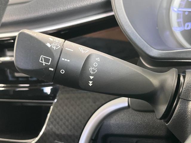 ステラ カスタムＲ　スマートアシスト　純正ナビ　シートヒーター　衝突被害軽減システム　オートマチックハイビーム　ＬＥＤヘッド＆フォグ　ＥＴＣ　Ｂｌｕｅｔｏｏｔｈ　ドラレコ　バックカメラ　純正１４インチＡＷ　禁煙車　スマートキー（31枚目）