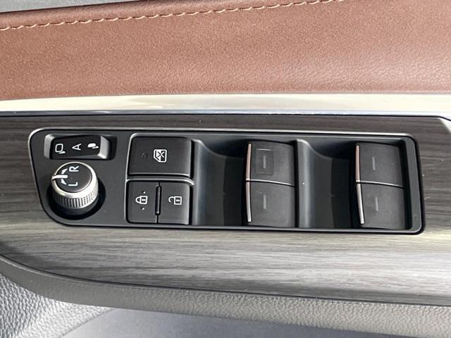 ハリアーハイブリッド Ｚ　全周囲カメラ　ブラインドスポットモニター　ＪＢＬプレミアムサウンド　衝突被害軽減システム　レーダークルーズ　禁煙車　ハンズフリー電動リアゲート　パワーシート　ドラレコ　ＥＴＣ　　純正１９インチアルミ（45枚目）